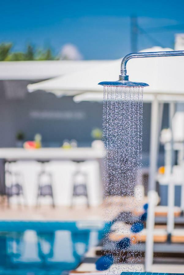 Jasmine Suites With Private Pool Τσιλιβί Εξωτερικό φωτογραφία